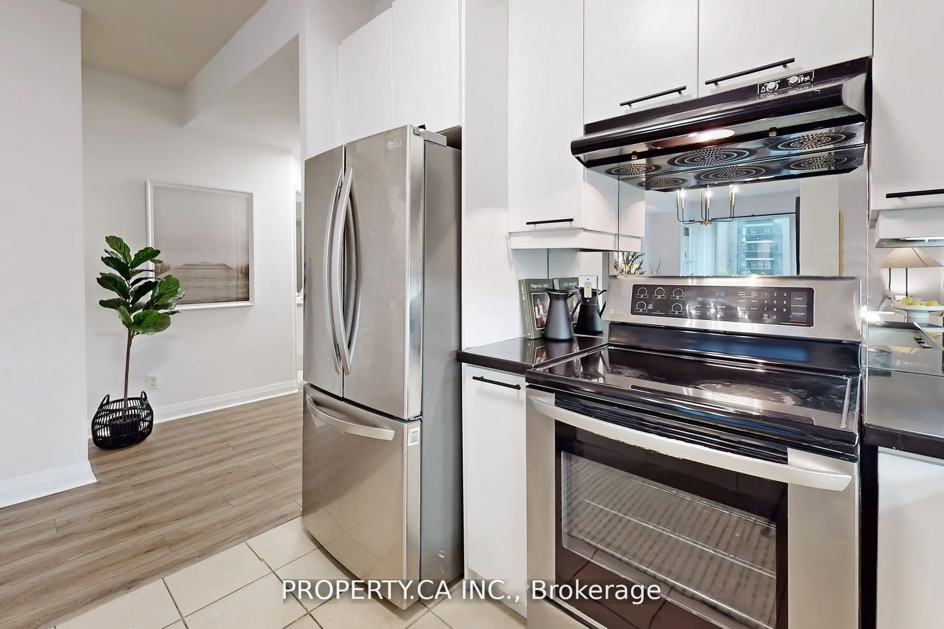 1121 Bay Street #301