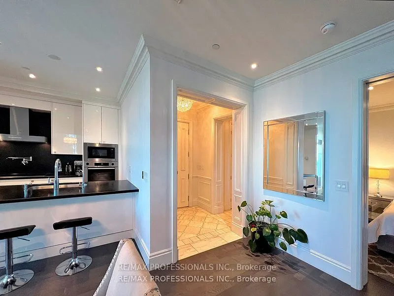 311 Bay Street #4803