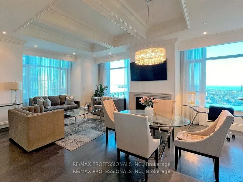 311 Bay Street #4803