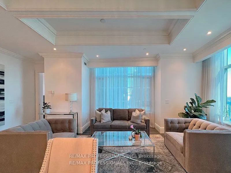 311 Bay Street #4803