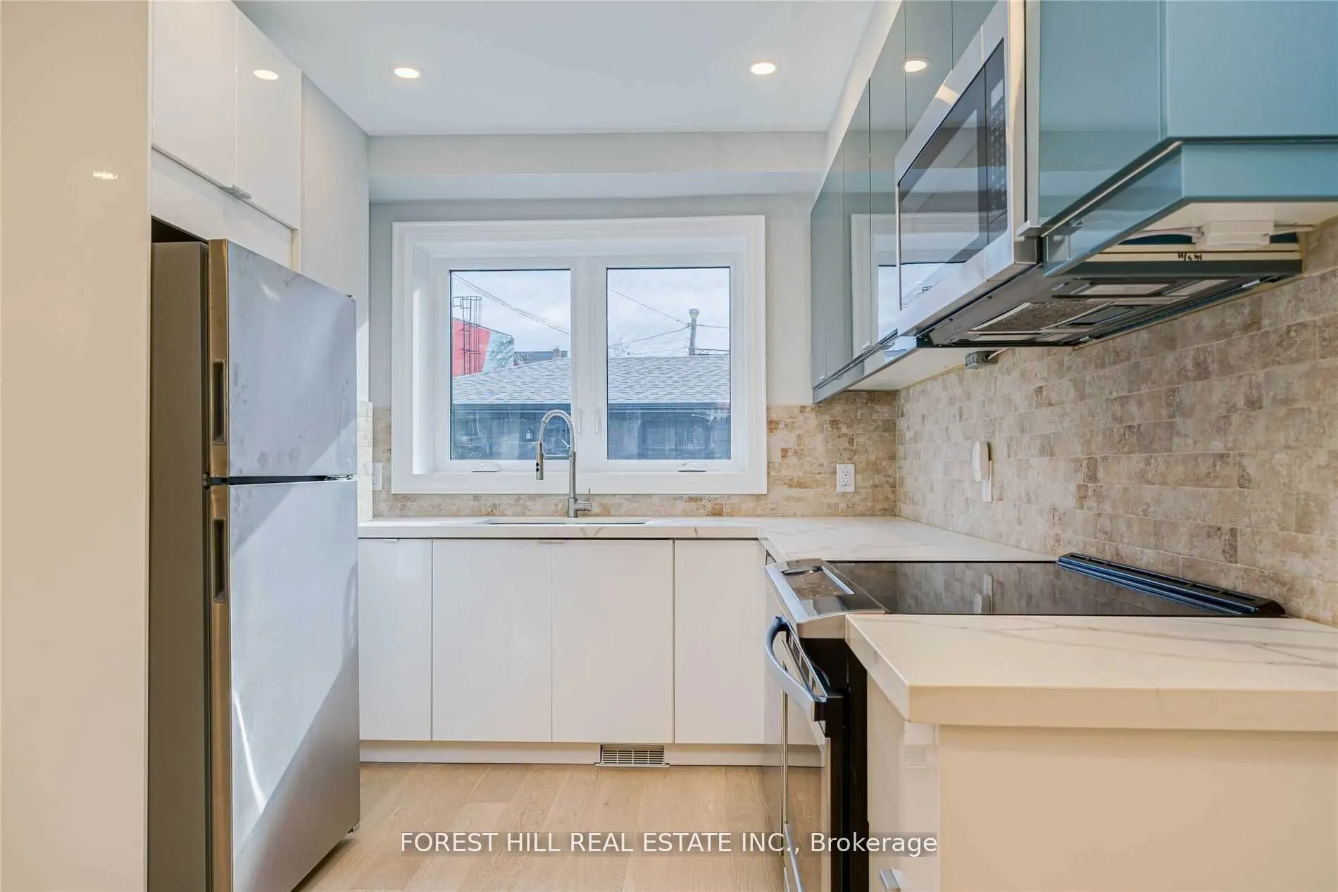 63 Argyle Street #Main