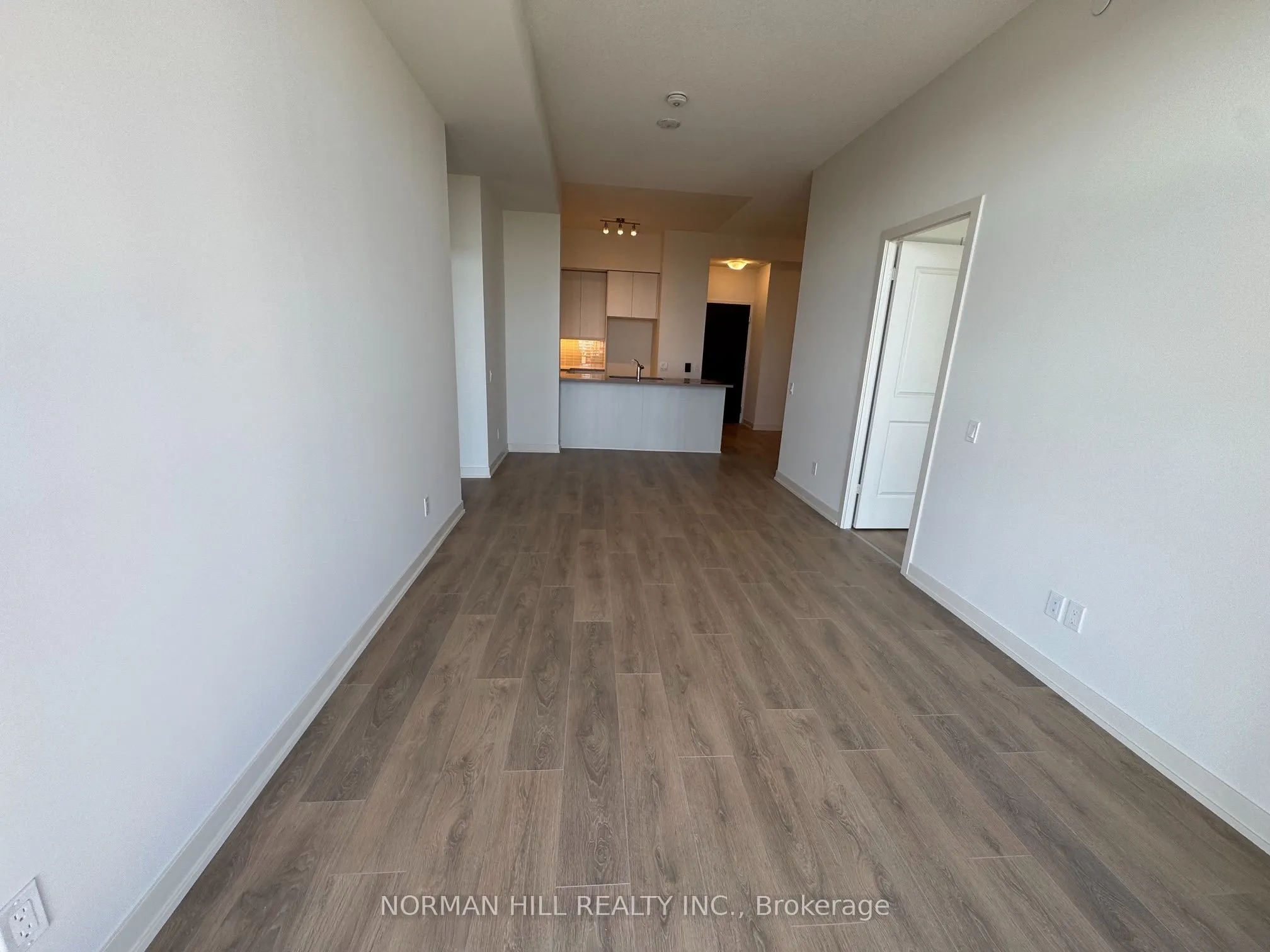4955 Yonge Street #PH502