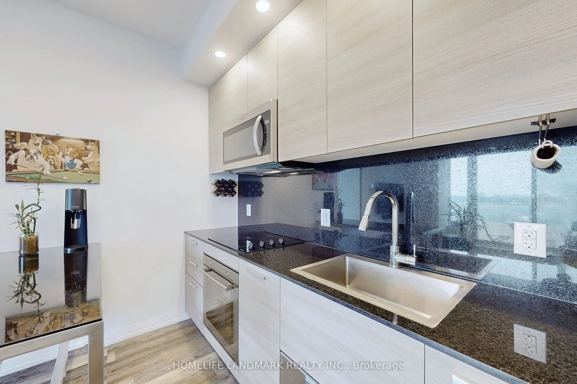 75 Canterbury Place #10