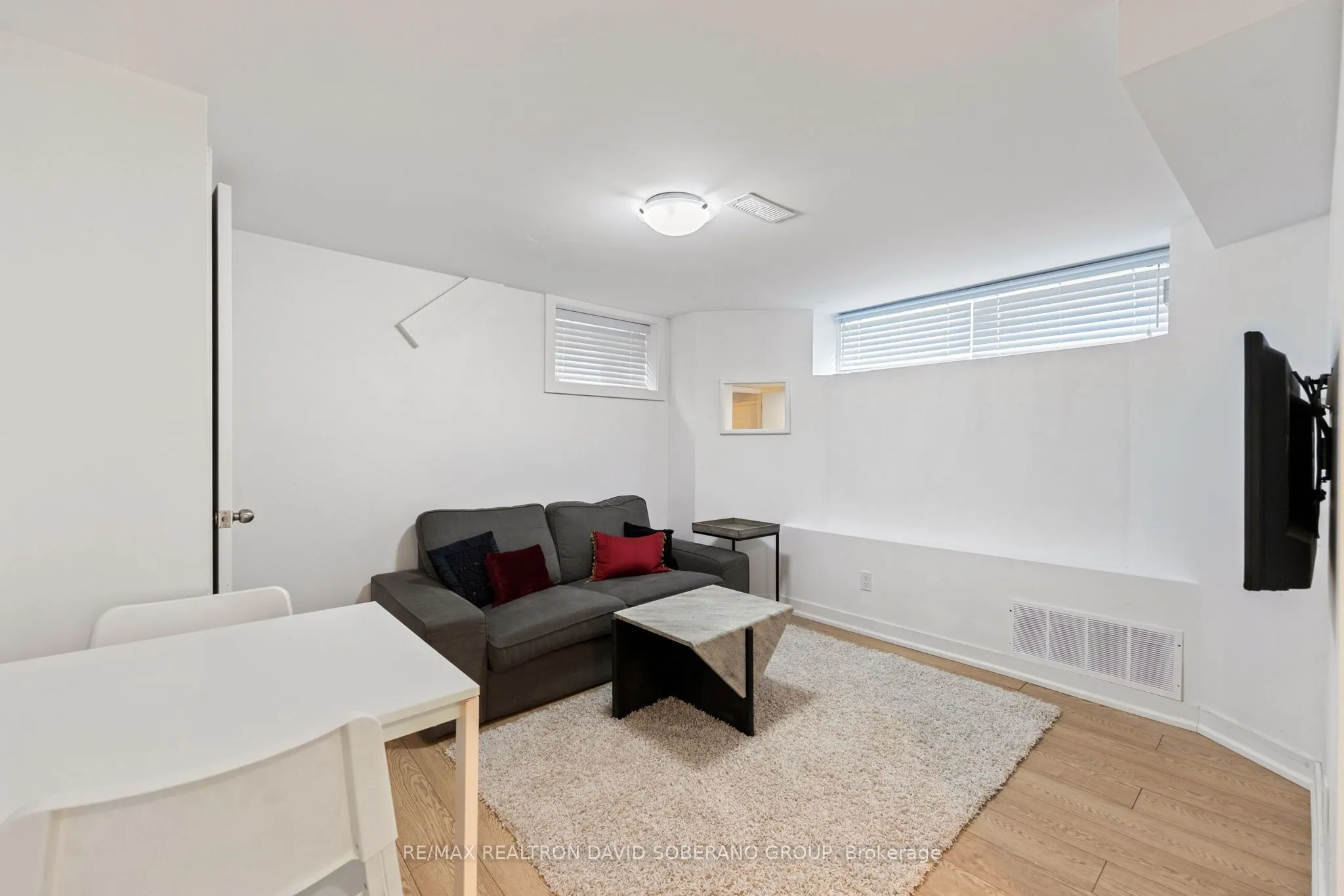 48 Almont Road