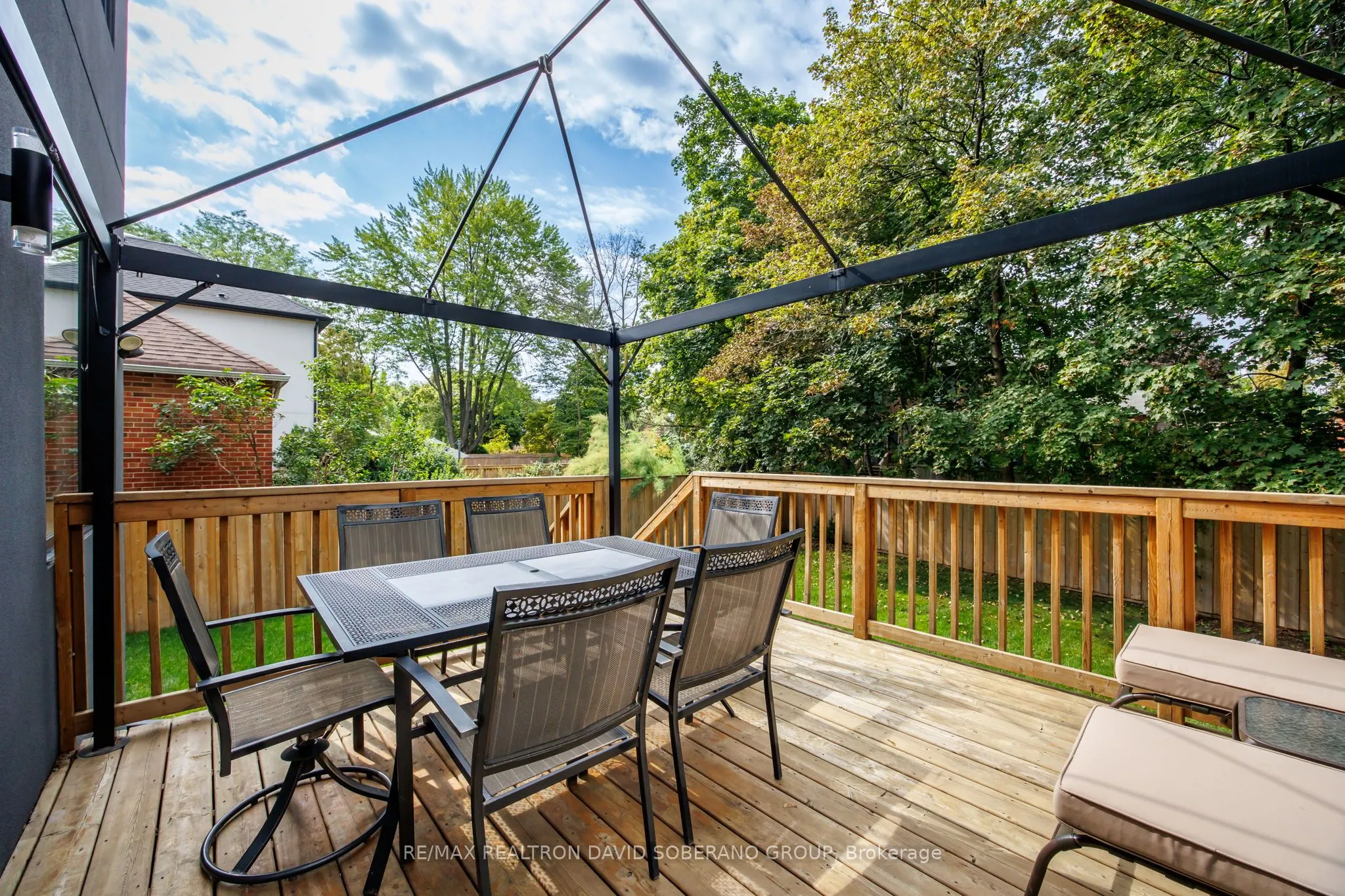 48 Almont Road