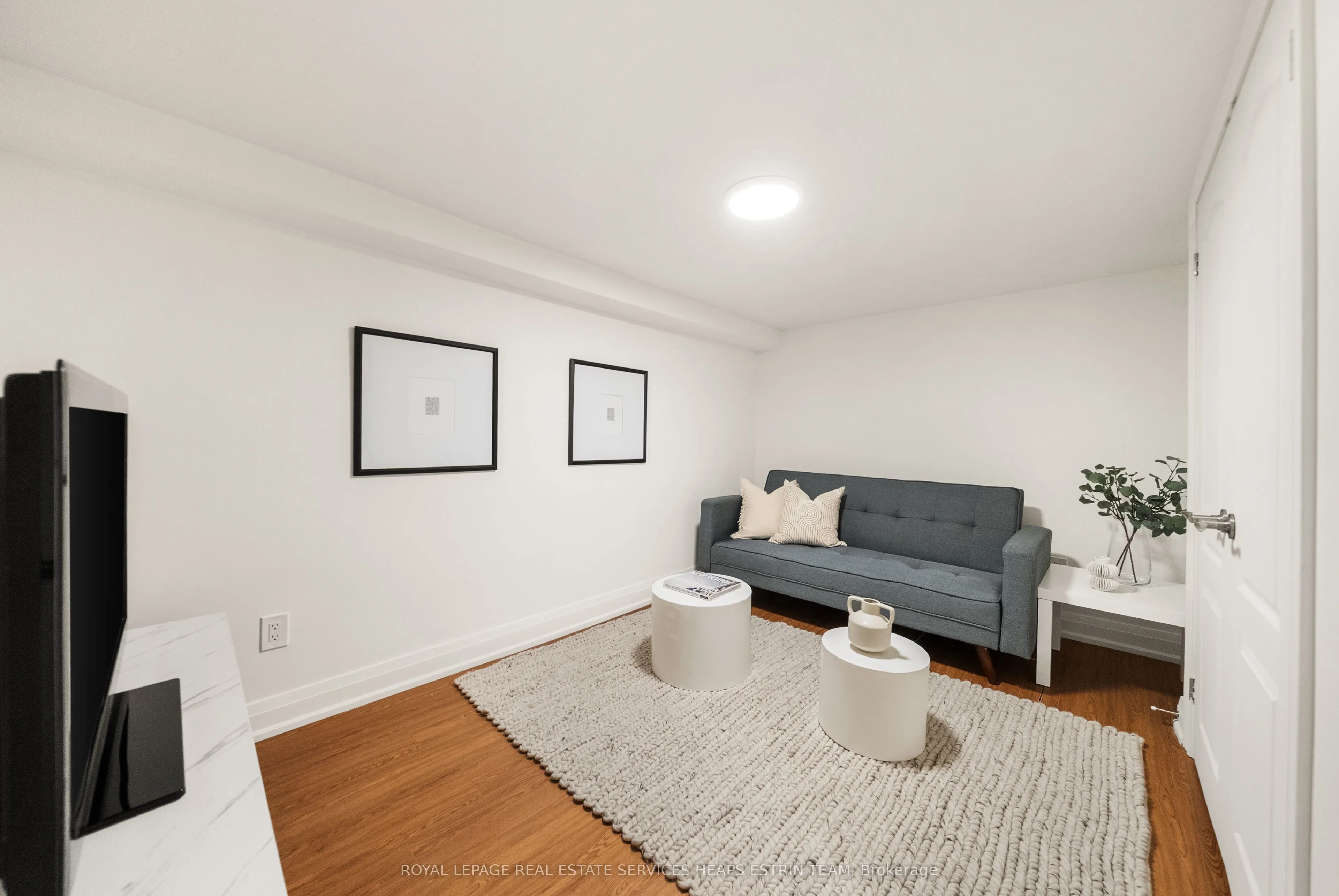 231 Heath Street E