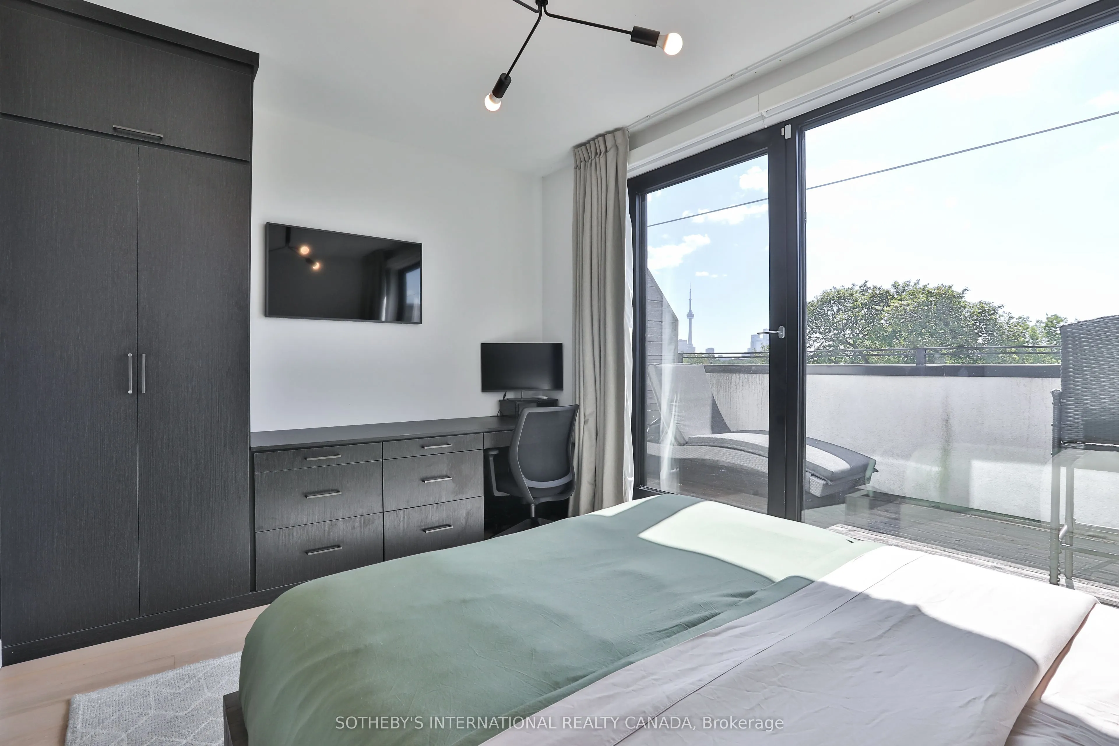 352B Harbord Street
