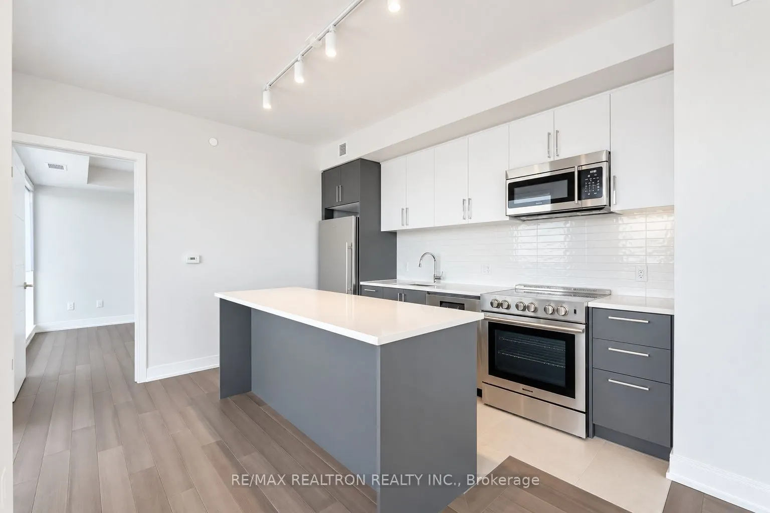 2525 Bathurst Street #1205