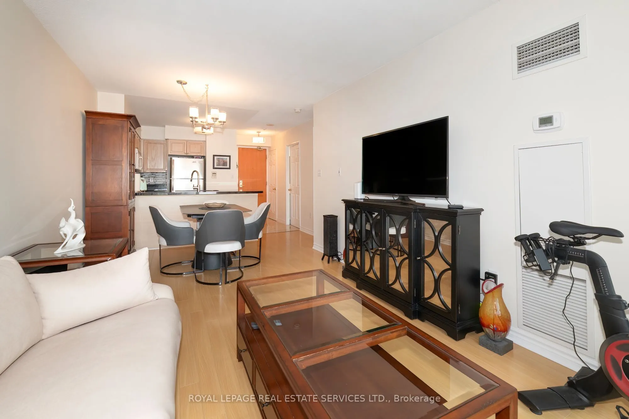 195 Merton Street #212