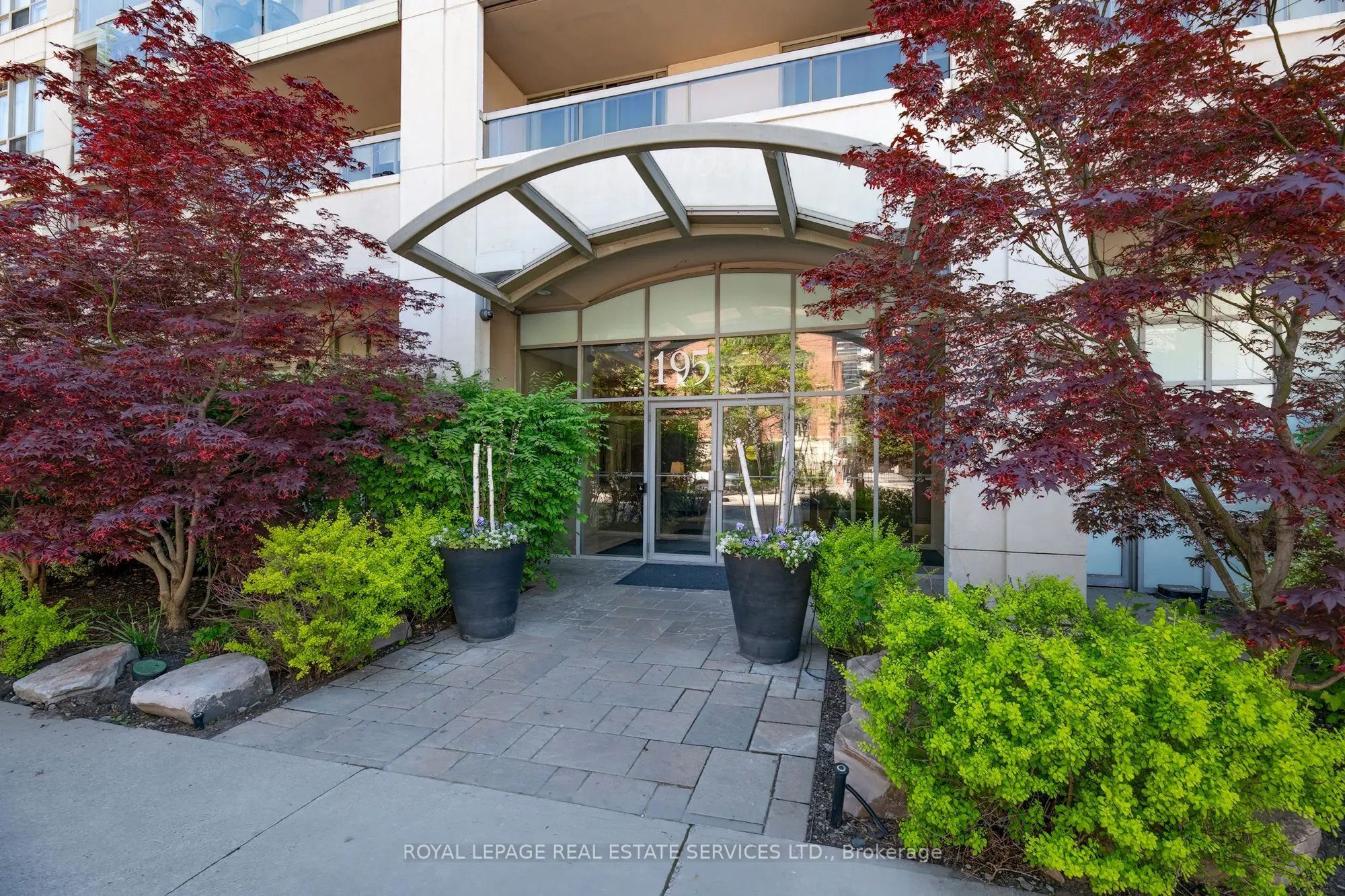 195 Merton Street #212