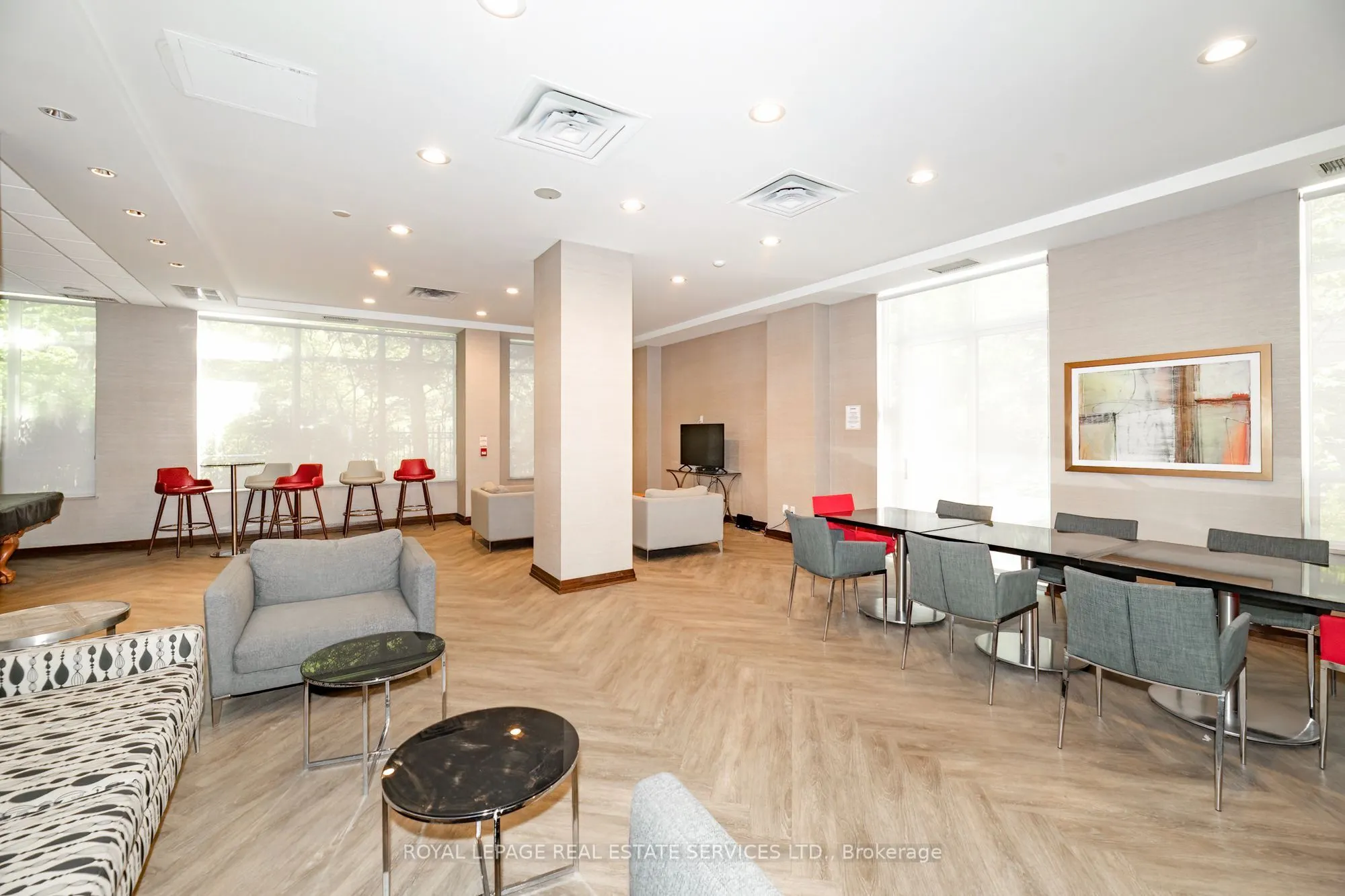 195 Merton Street #212