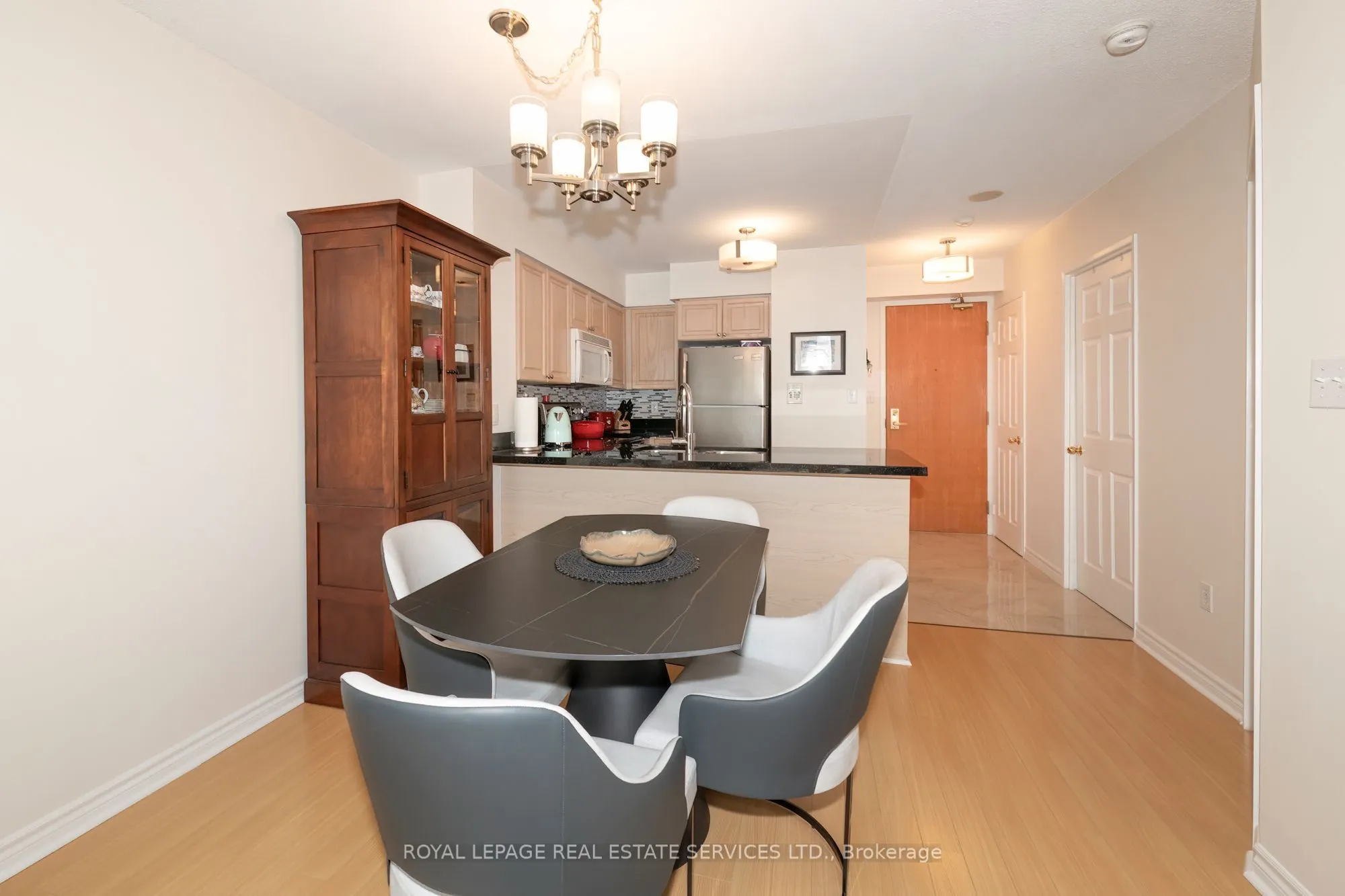 195 Merton Street #212