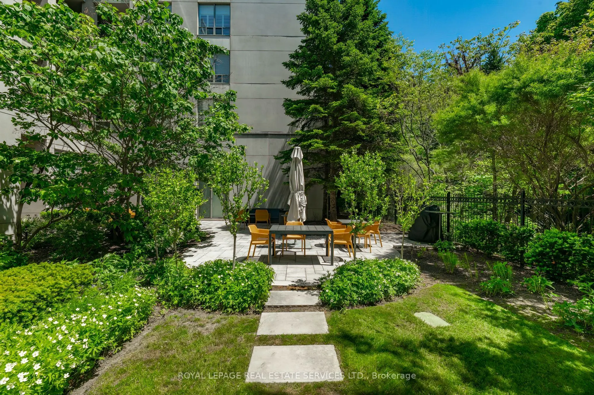 195 Merton Street #212