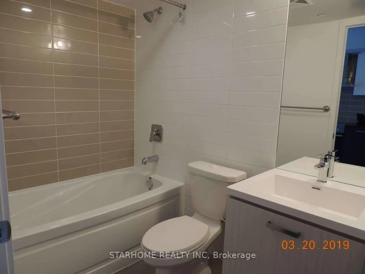 125 Redpath Avenue #708