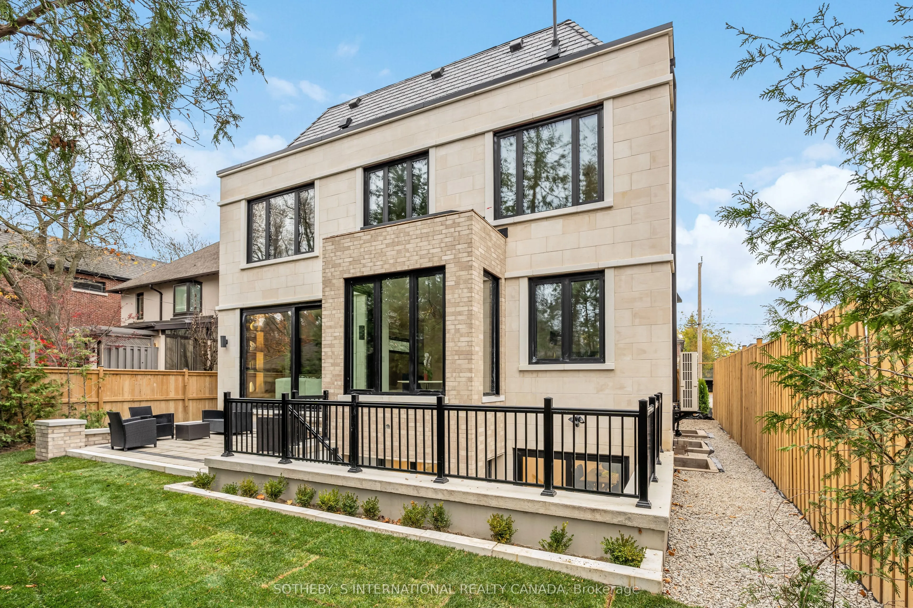 159 Cortleigh Boulevard