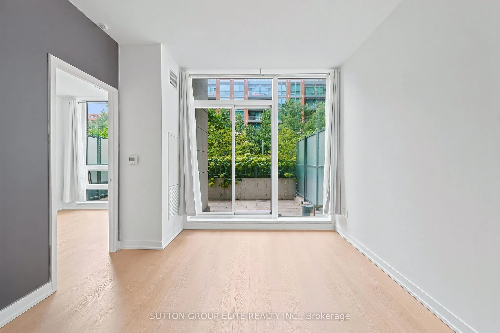 31 Tippett Road #106