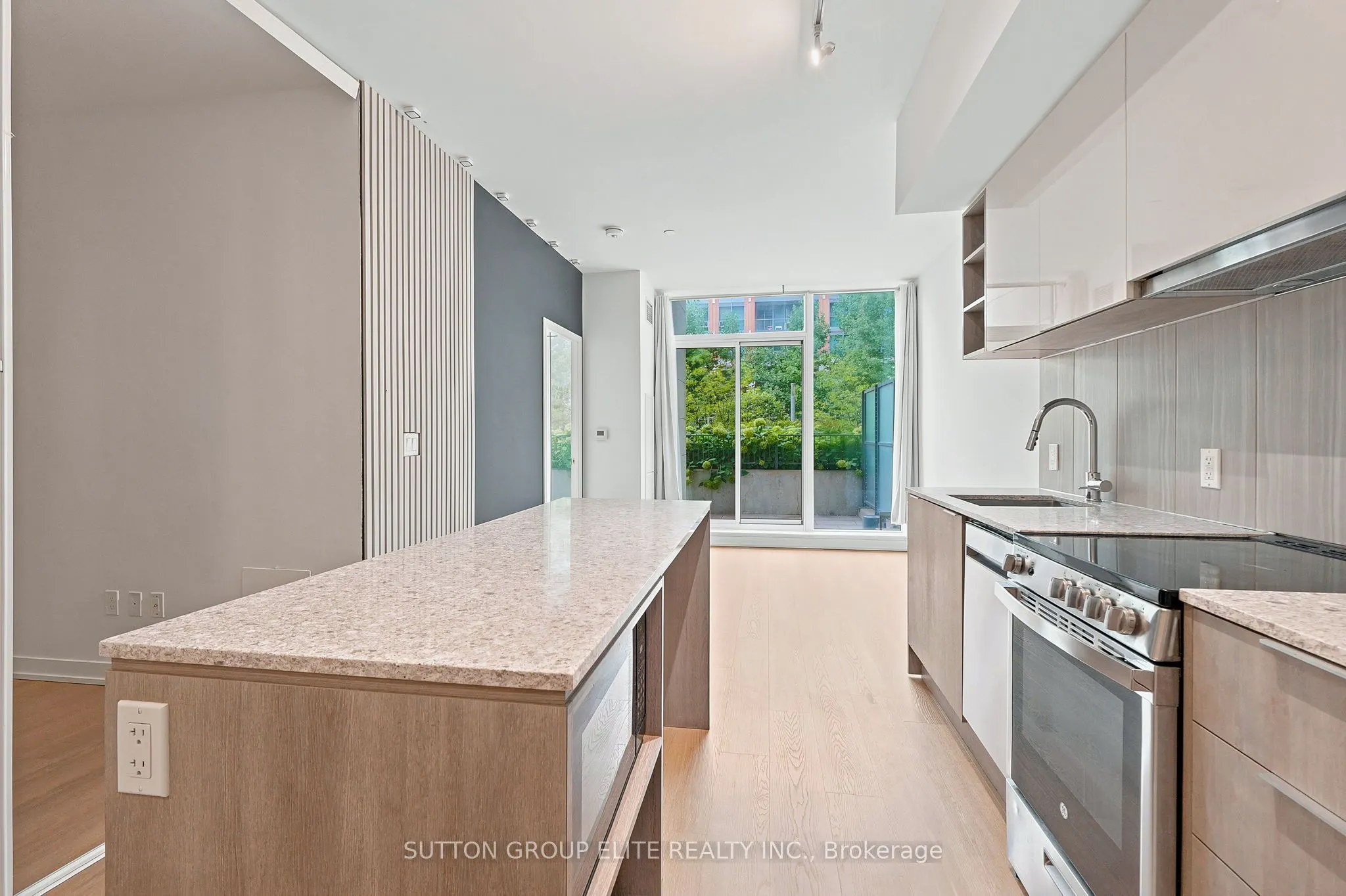 31 Tippett Road #106