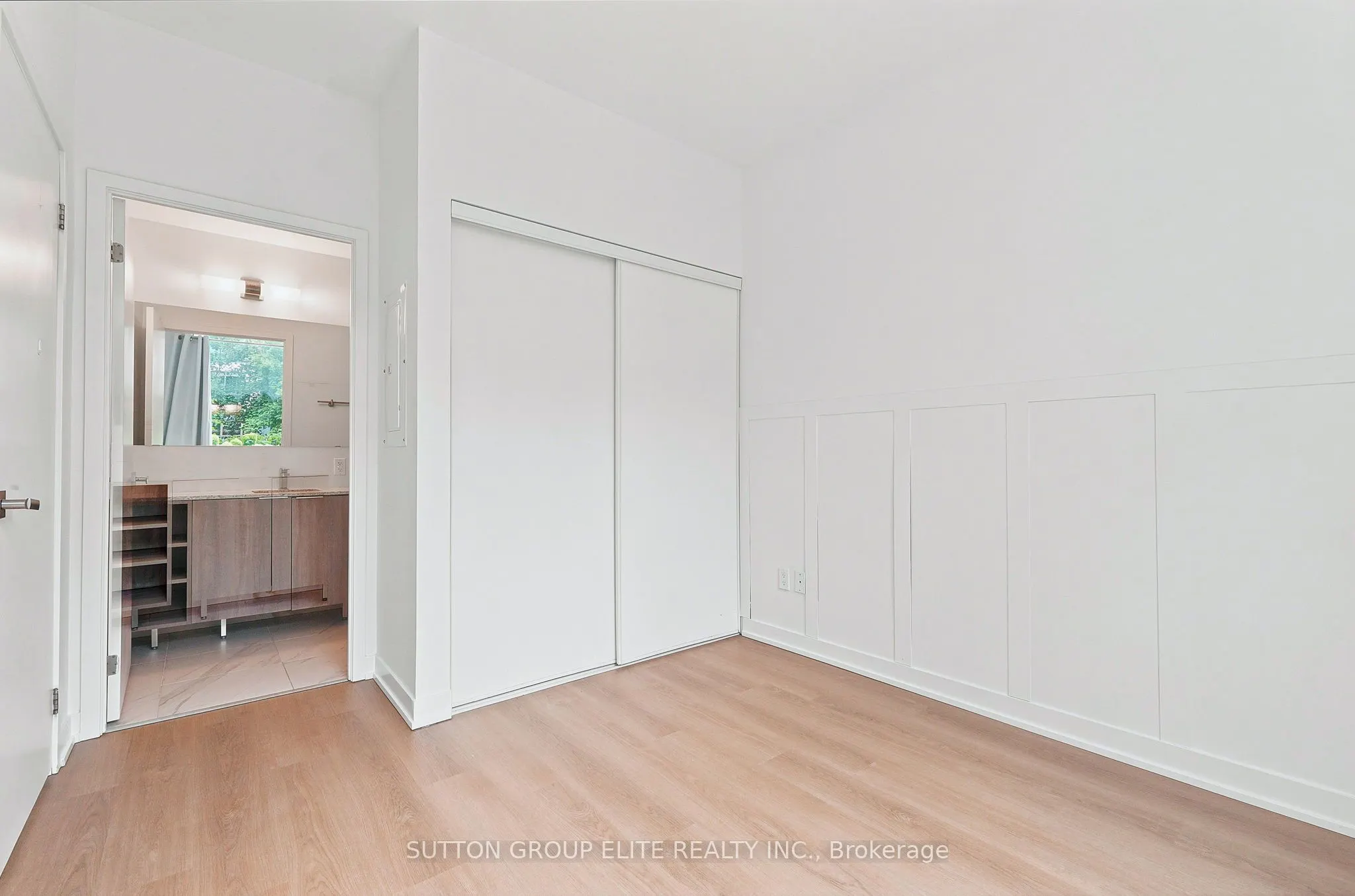 31 Tippett Road #106