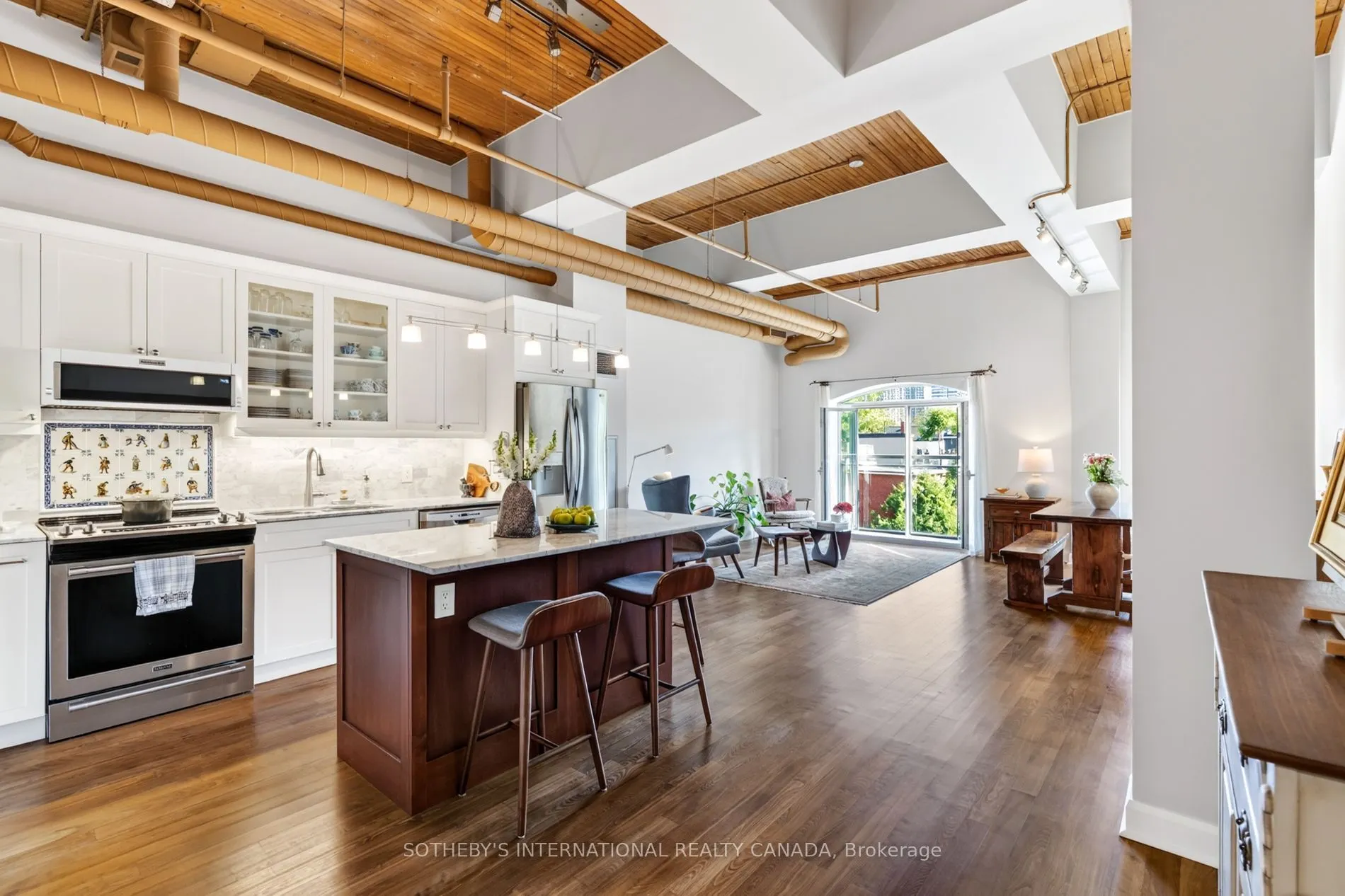 993 Queen Street W #208