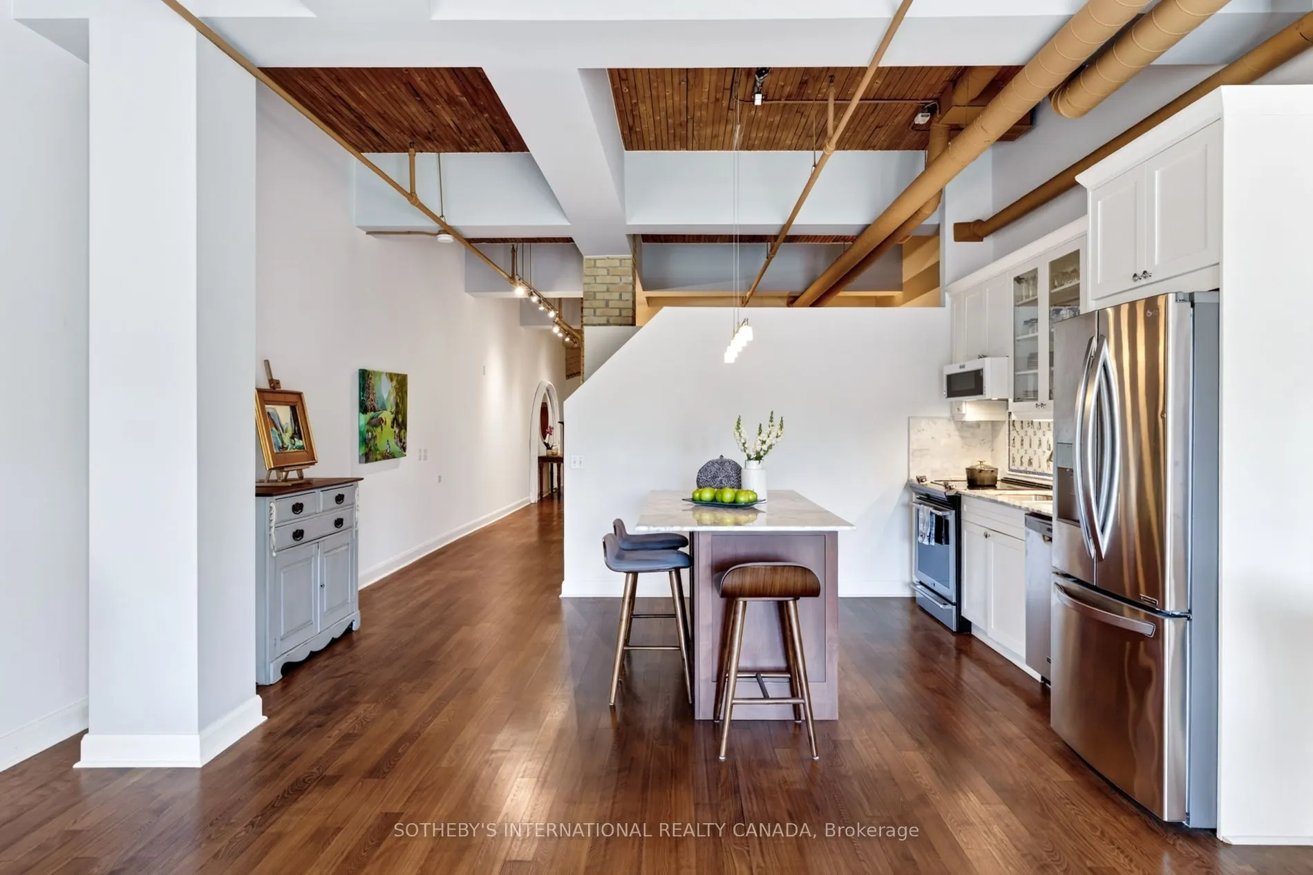 993 Queen Street W #208