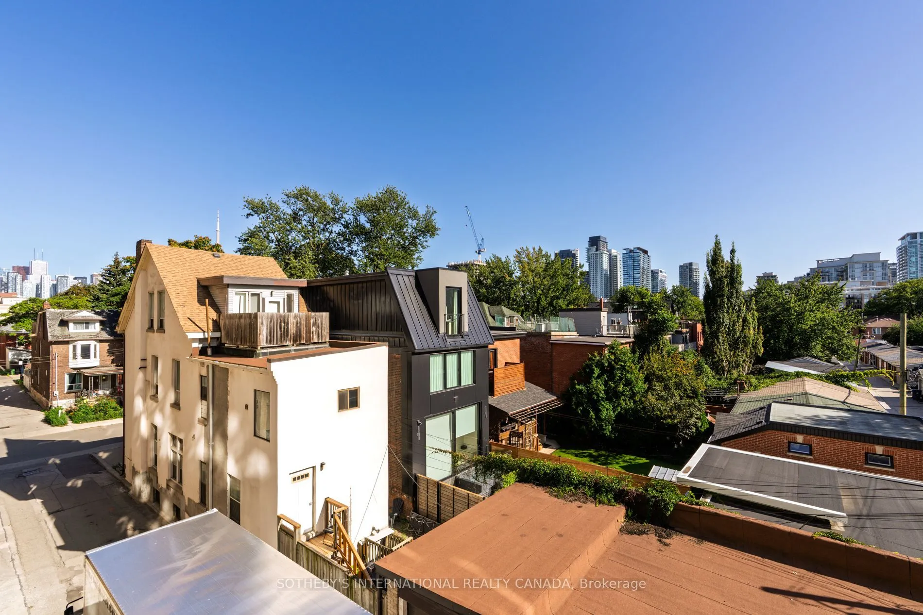 993 Queen Street W #208