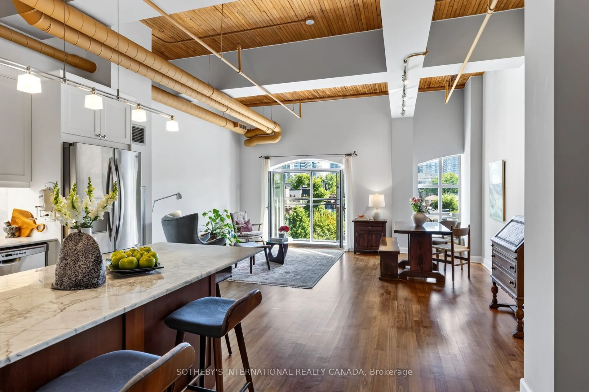 993 Queen Street W #208