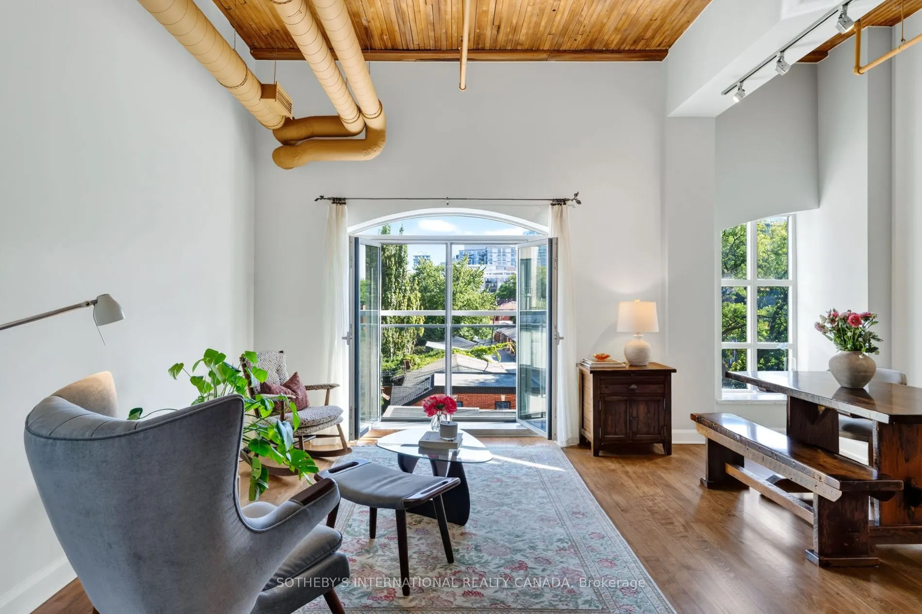 993 Queen Street W #208