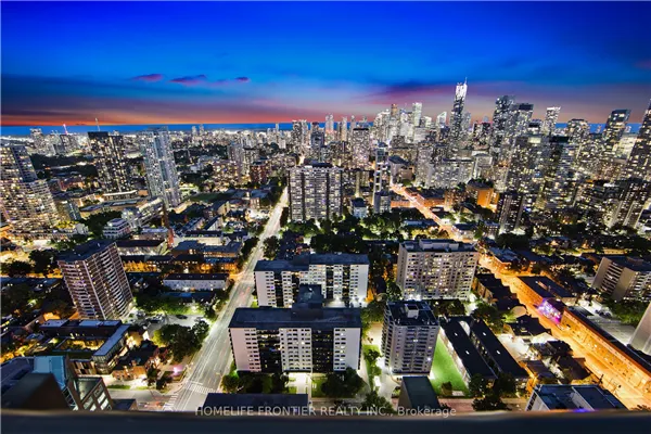101 Charles Street E #4202