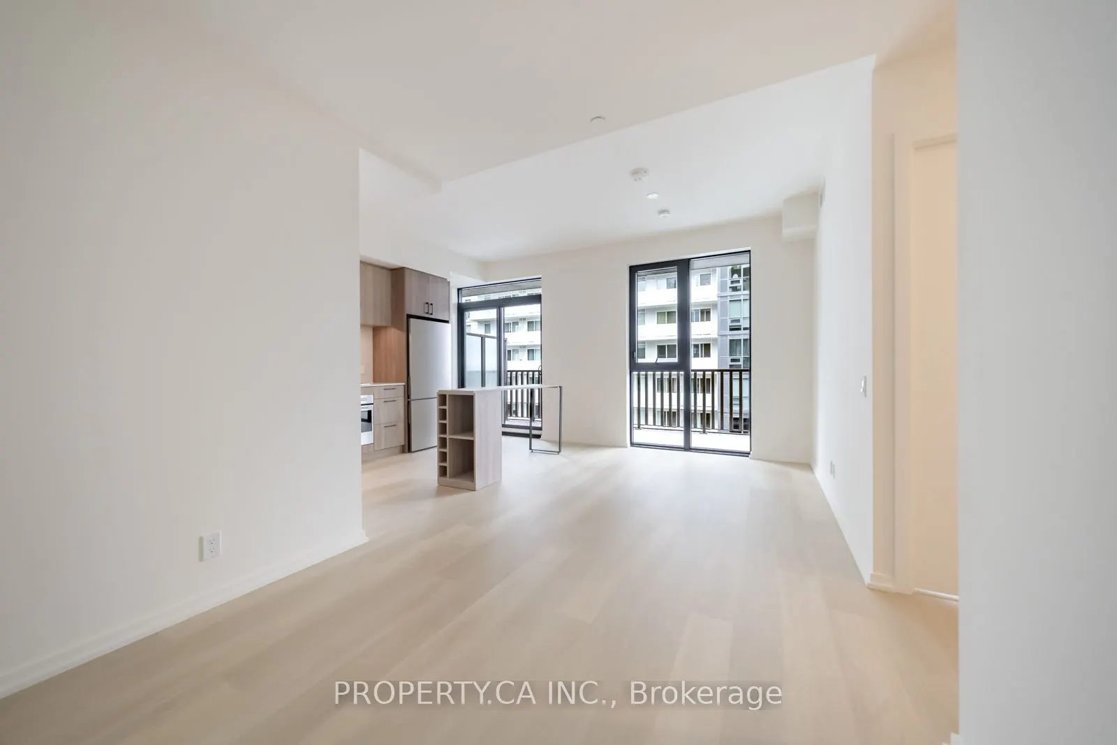 109 Erskine Avenue #1908