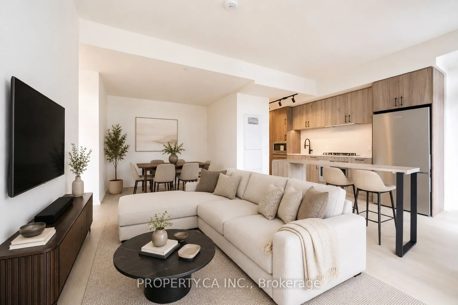 109 Erskine Avenue #1908