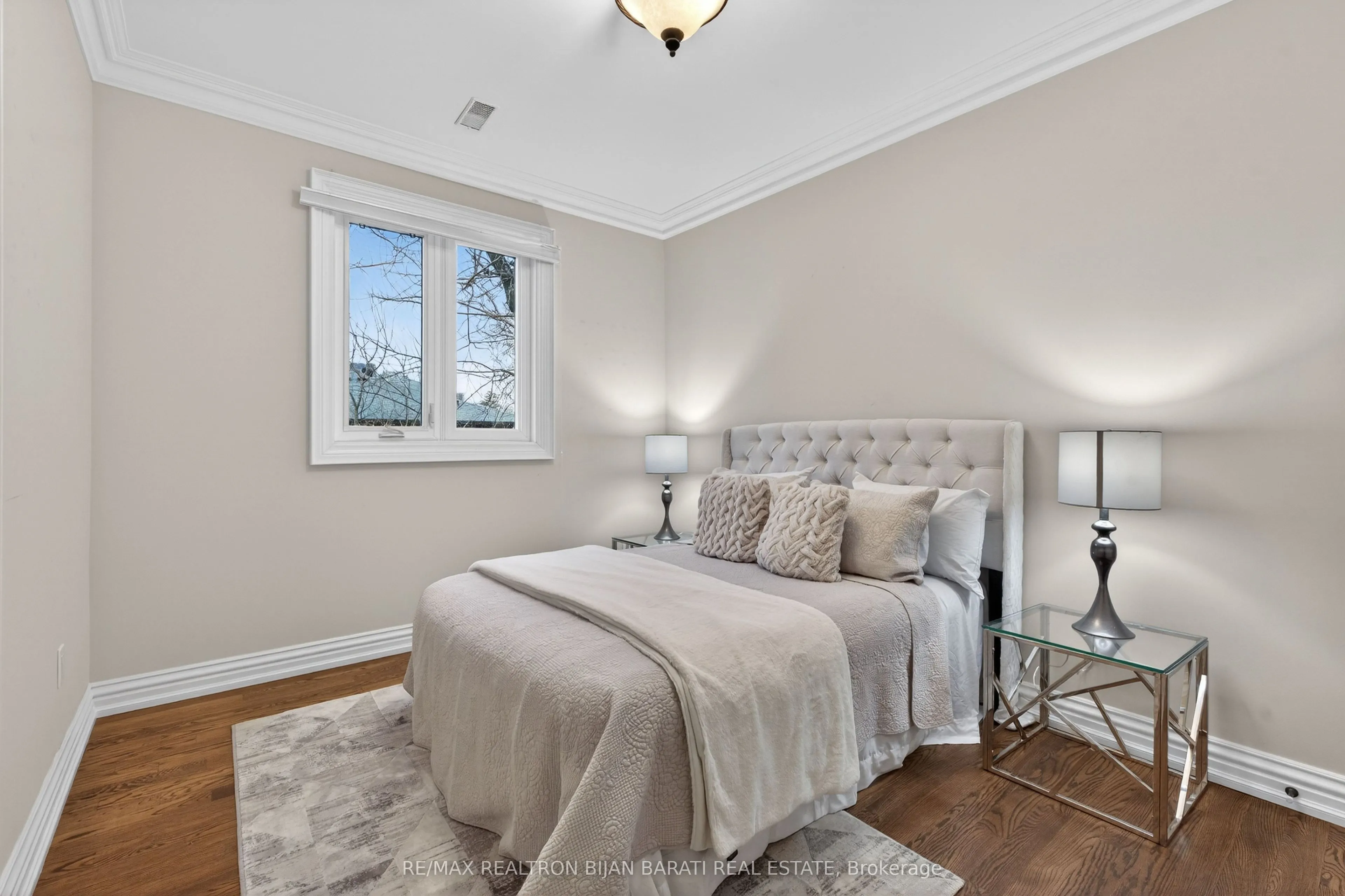 274 Greenfield Avenue
