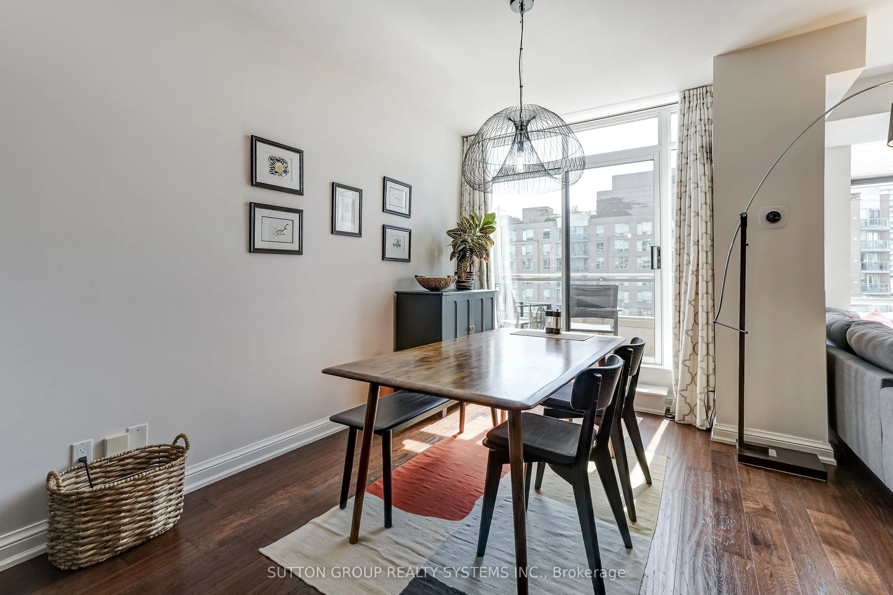 39 Jarvis Street #PH807