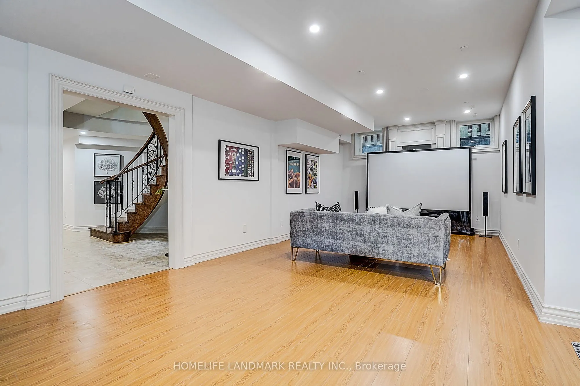 332 Greenfield Avenue