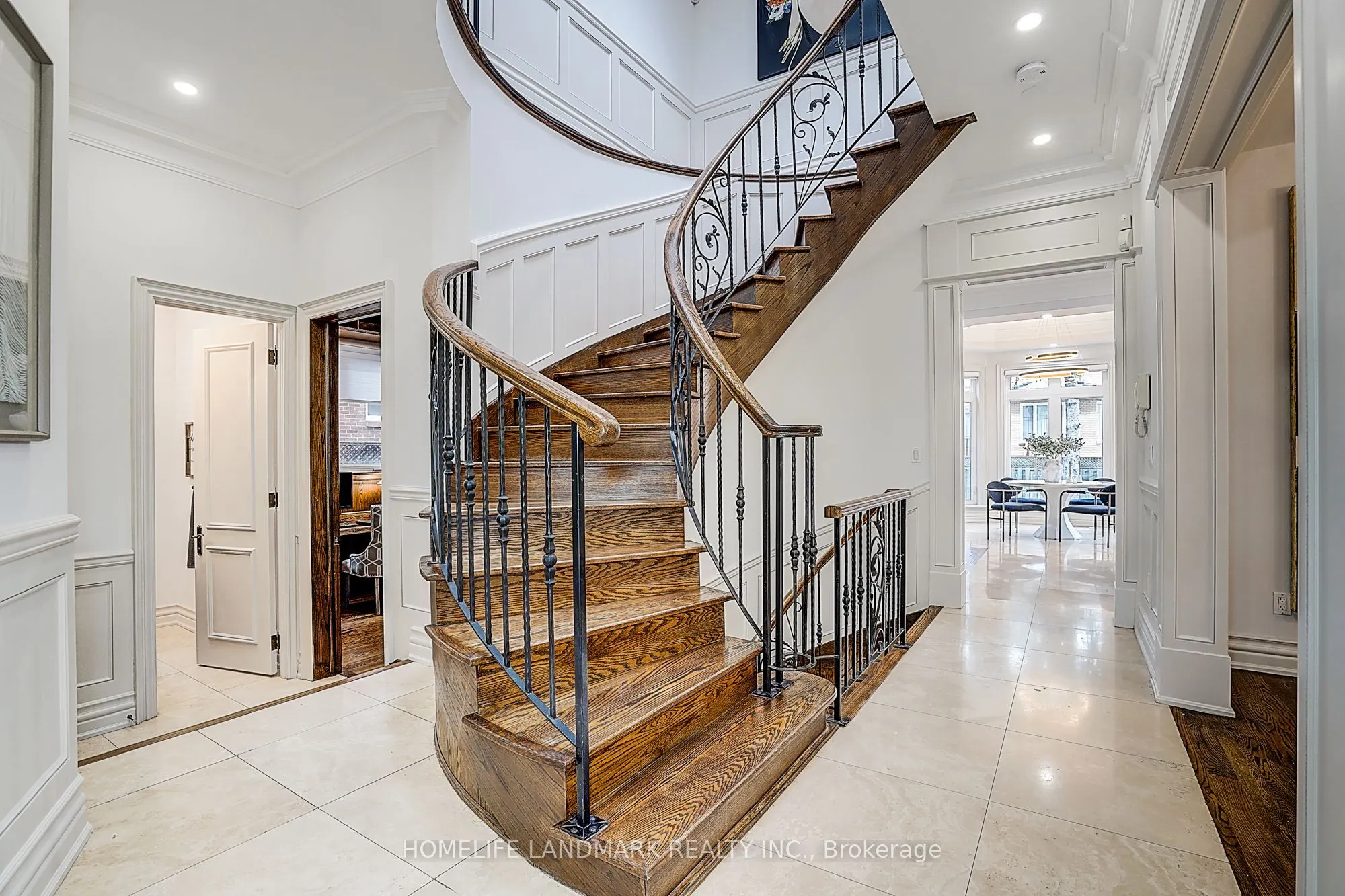 332 Greenfield Avenue