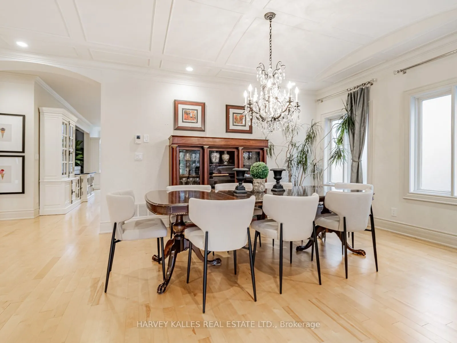 55 Viewmount Avenue