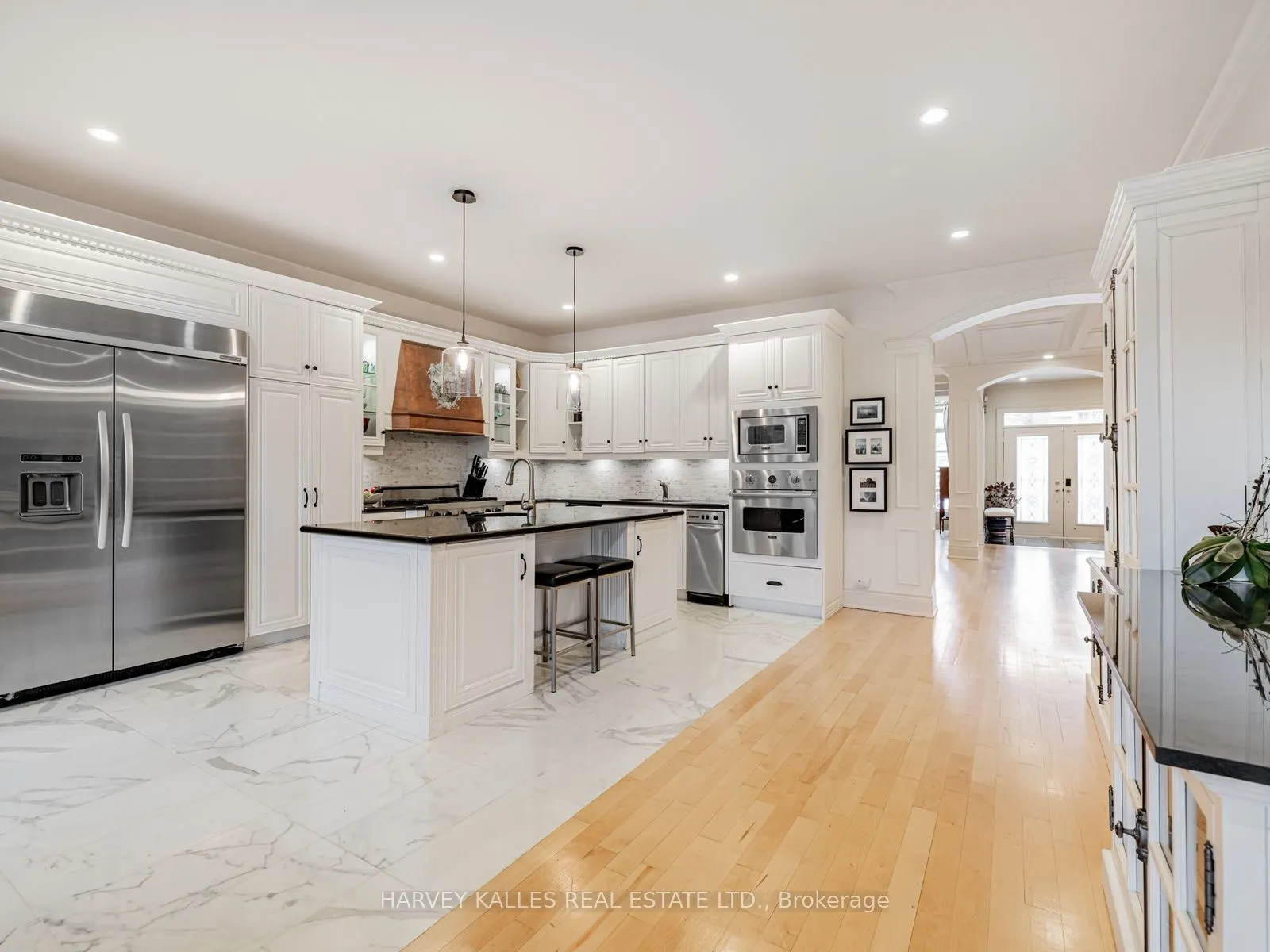 55 Viewmount Avenue