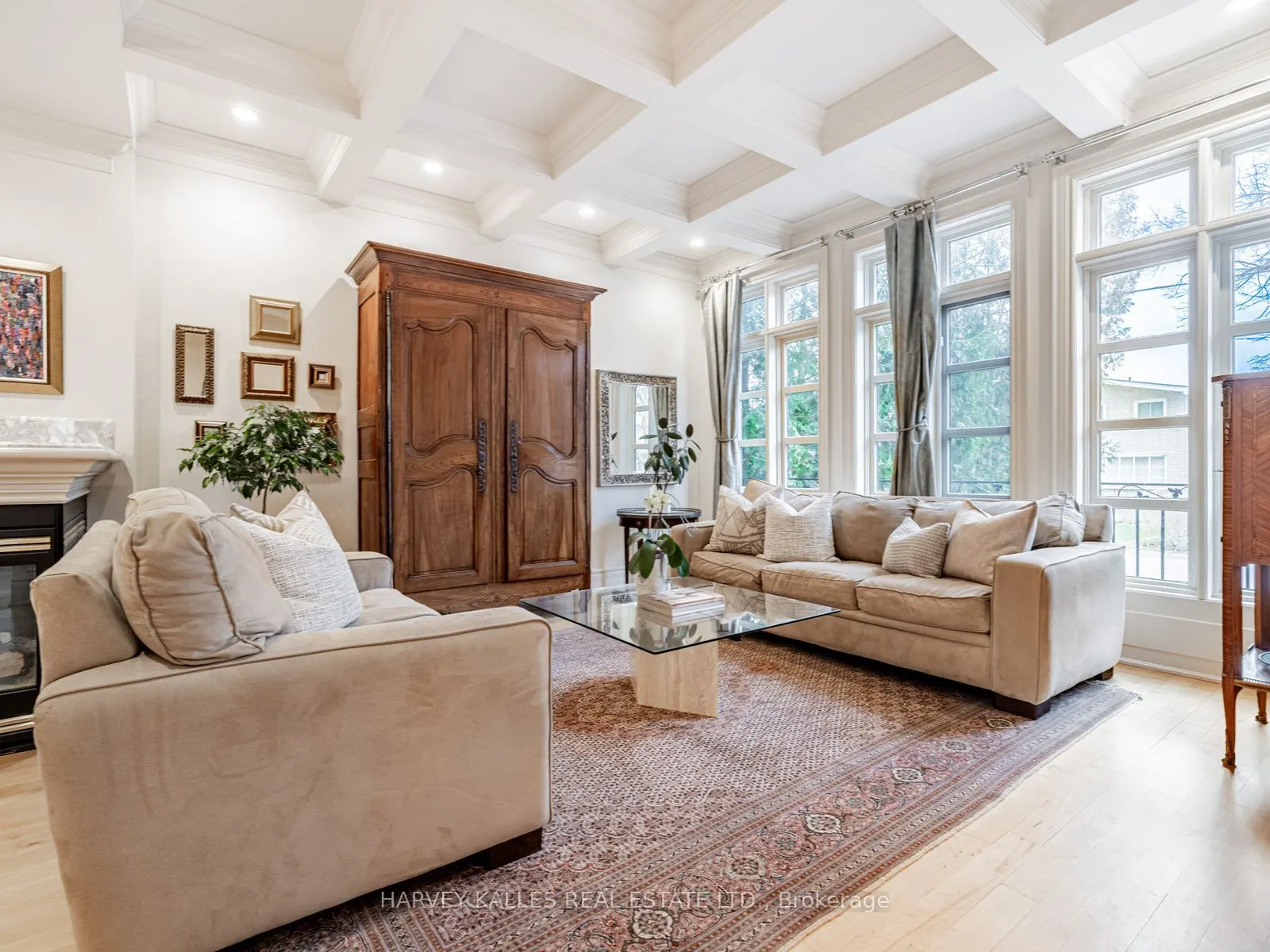55 Viewmount Avenue