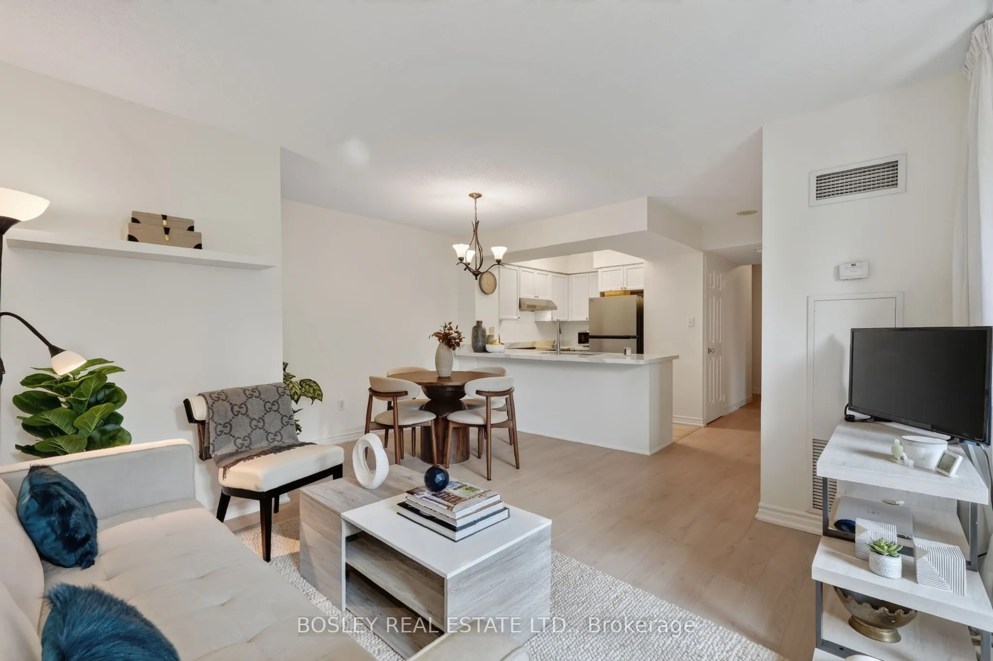 225 Merton Street #501
