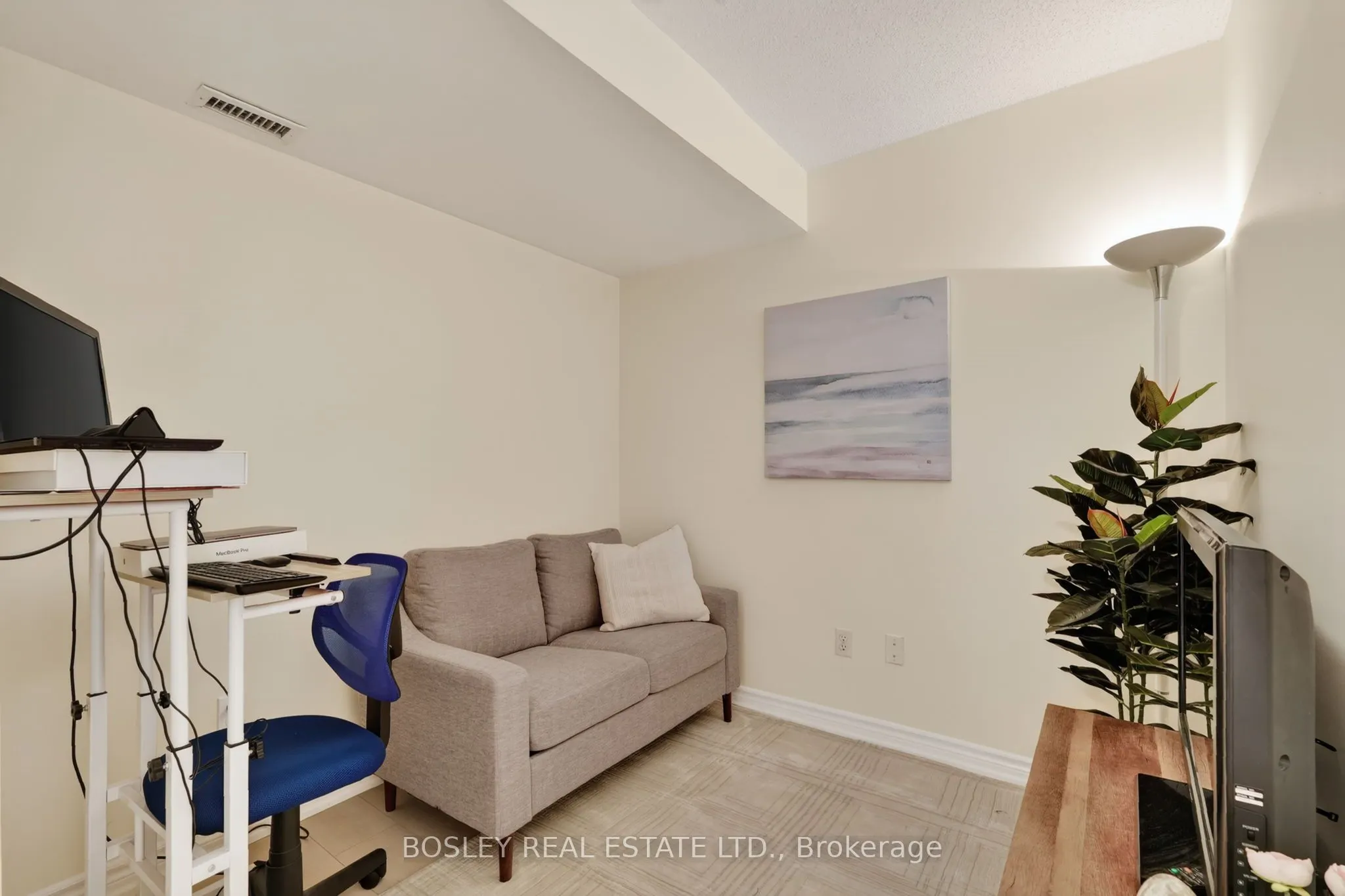 225 Merton Street #501