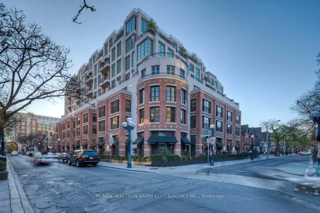 118 Yorkville Avenue #703