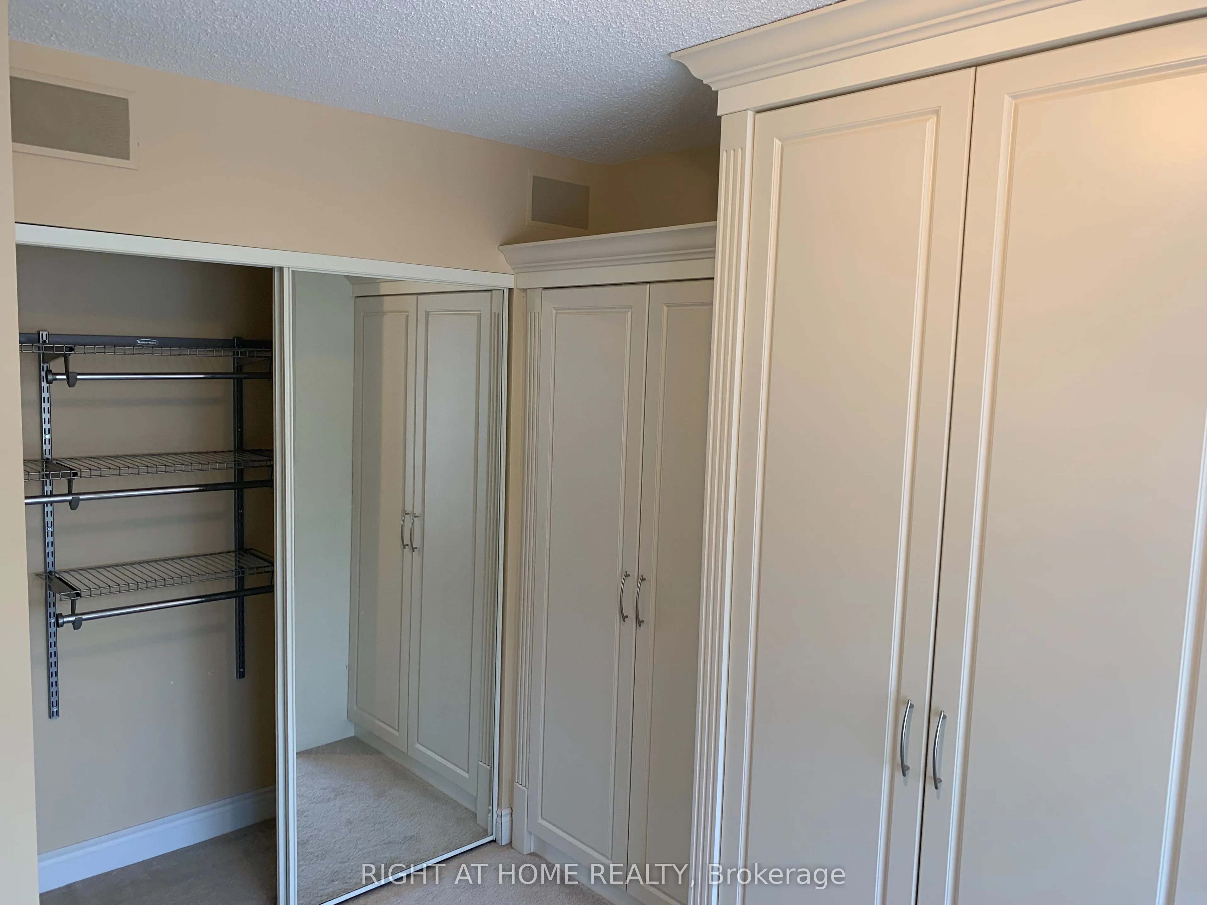 8 MCKEE Avenue #1306