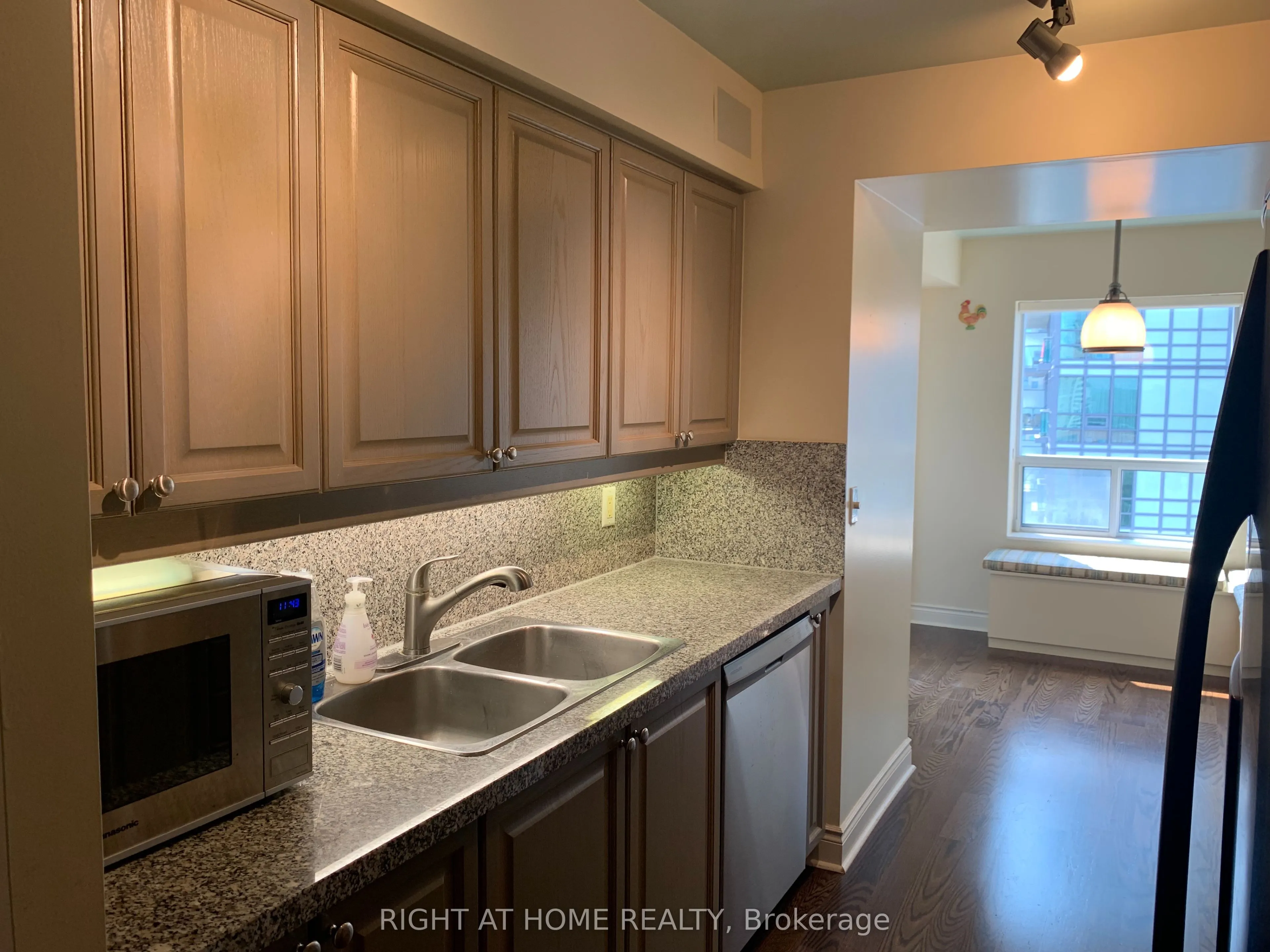 8 MCKEE Avenue #1306
