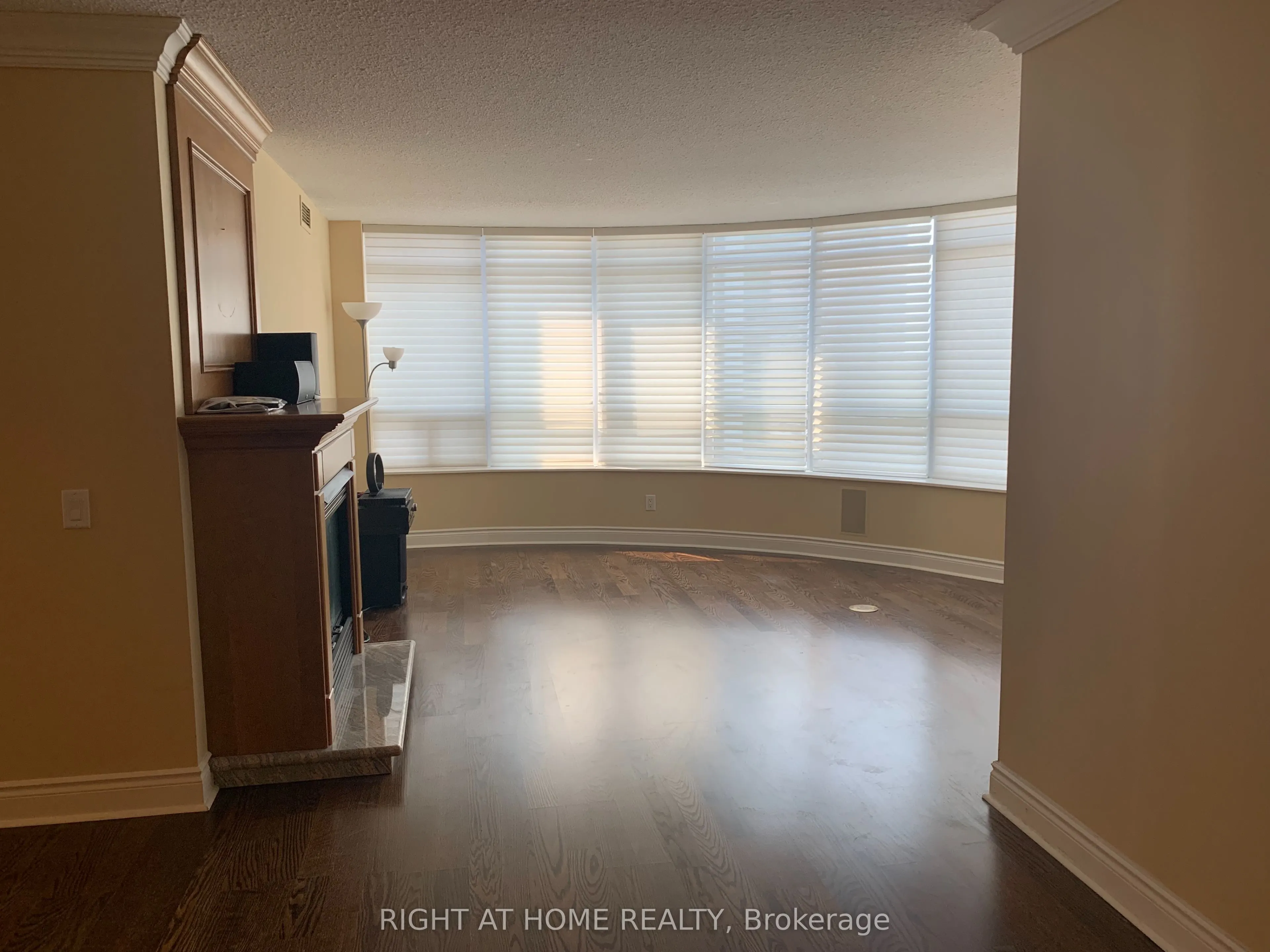 8 MCKEE Avenue #1306