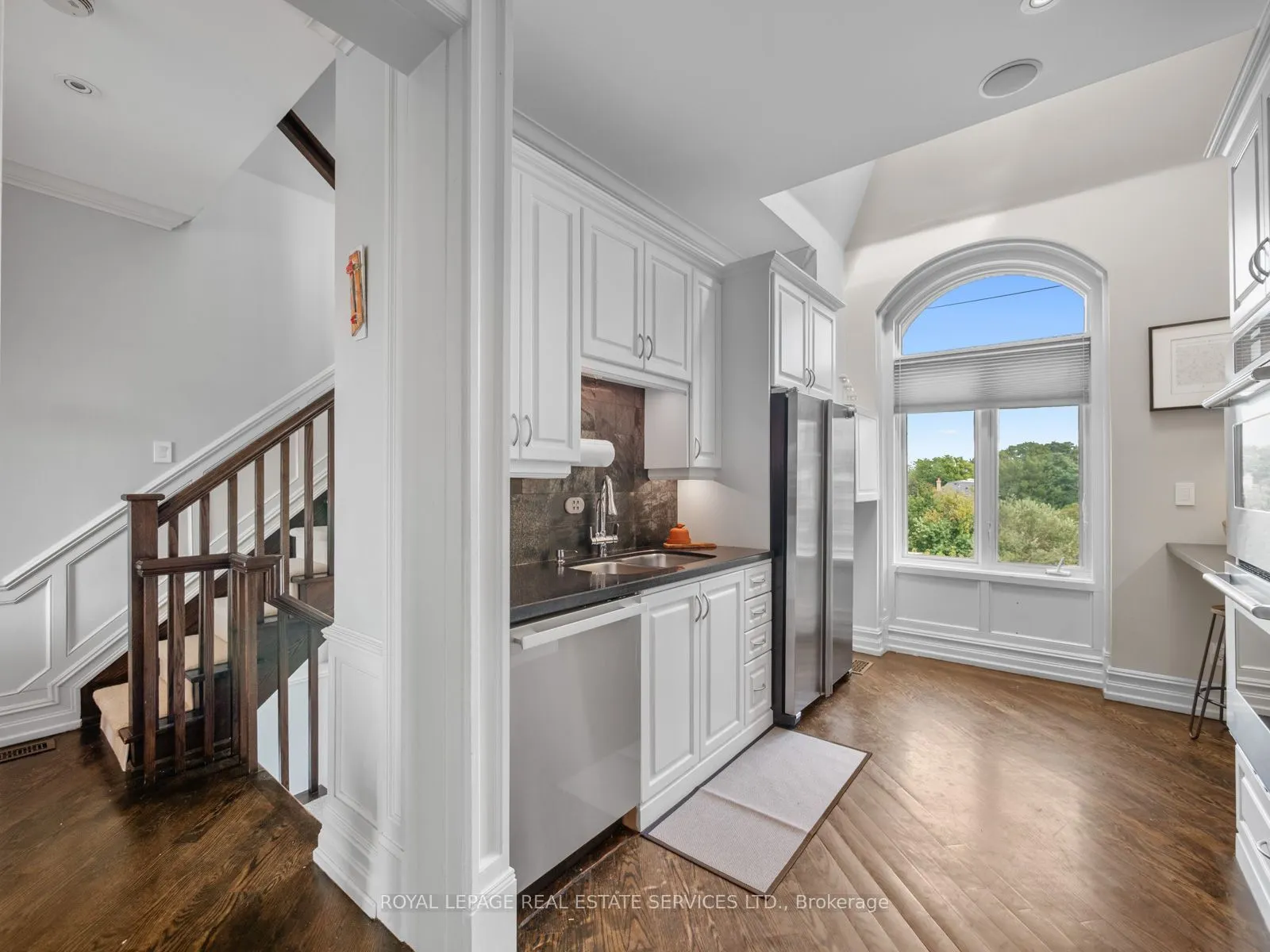 276 Spadina Road #4