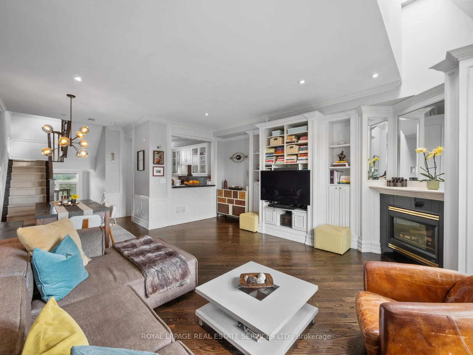 276 Spadina Road #4