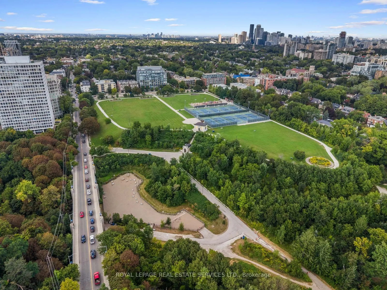 276 Spadina Road #4