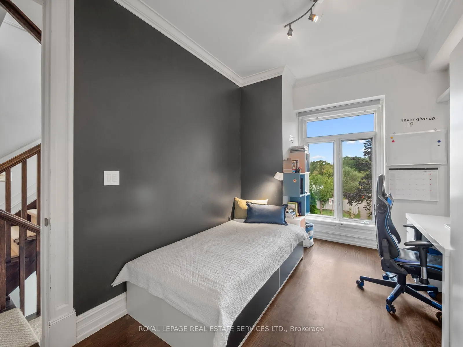 276 Spadina Road #4