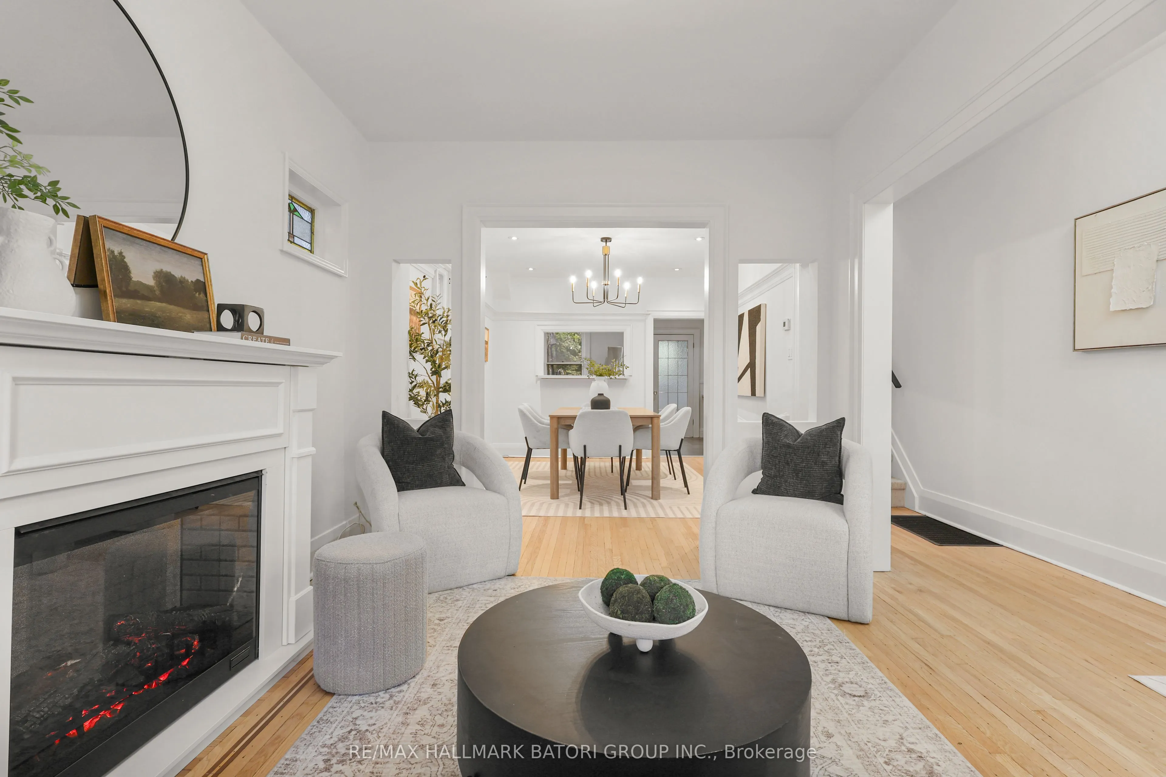 104 Orchard View Boulevard