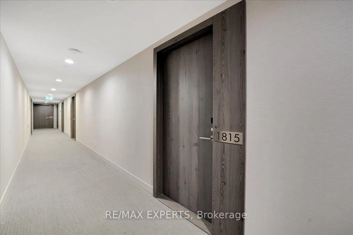 25 Richmond Street E #1815