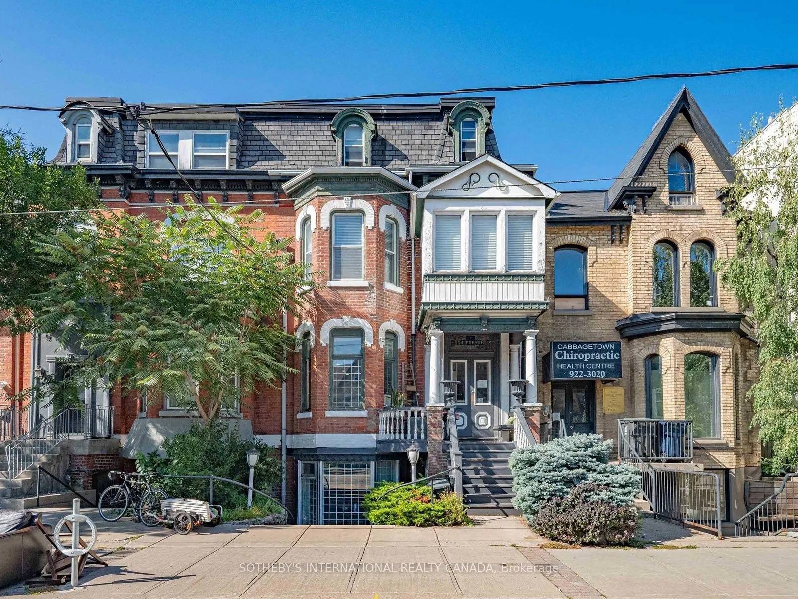 212 Carlton Street #Main